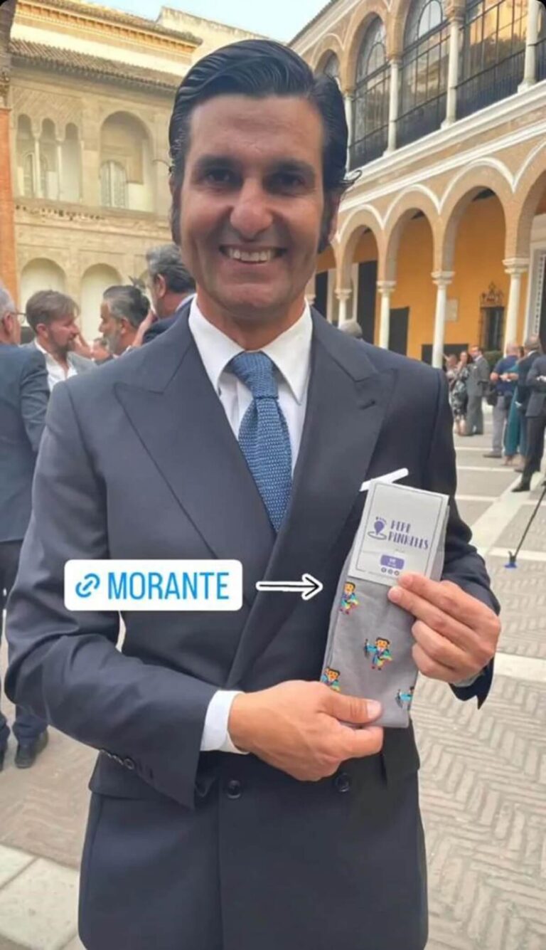 Una foto de Morante cada día - Página 19 Morante-pinreles-768x1335