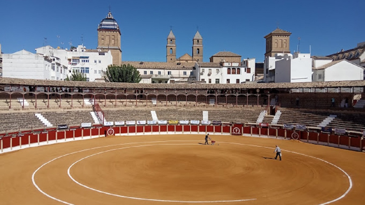 Plaza De Toros De Úbeda (1)