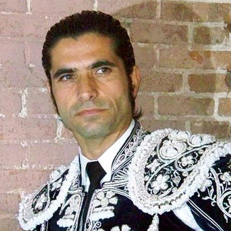 Javier Conde /></div></div><div class=