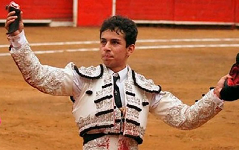 Javier Gallardo /></div></div><div class=