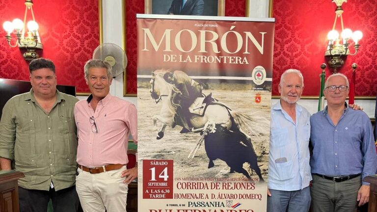 Cartelazo de rejones en Morón en homenaje a Don Álvaro Domecq