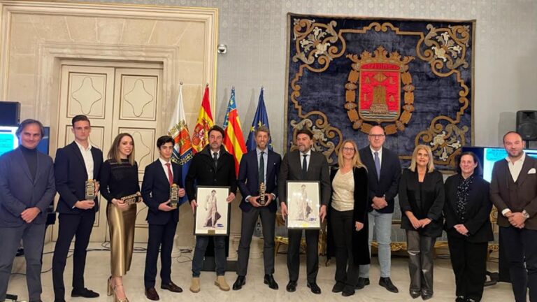 Manuel Escribano, Andy Cartagena, Marco Pérez y Victorino, triunfadores de Alicante