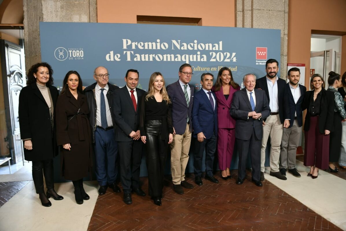 Presentacionpremionacionaltauromaquia10