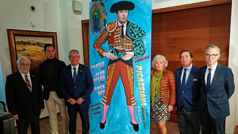 La Diputación de Málaga presenta la escenografía artística de la corrida Picassiana, obra de Pablo Alonso Herráiz