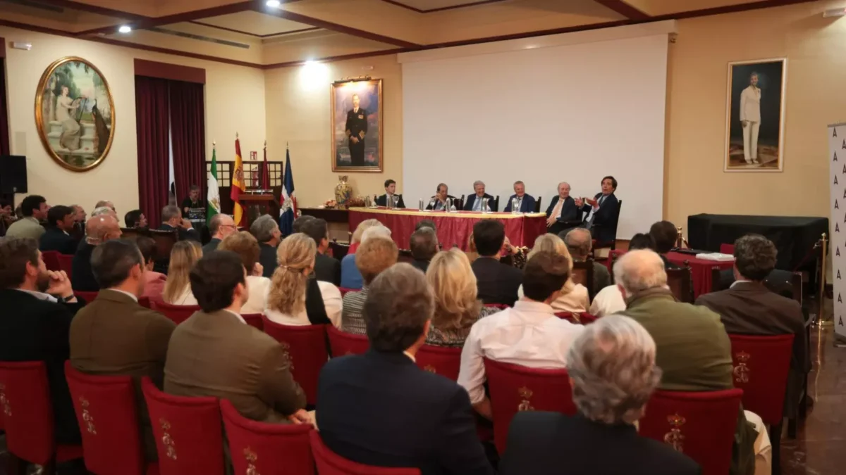 Fotografía acto vía Circulo Cultural Pablo Aguado