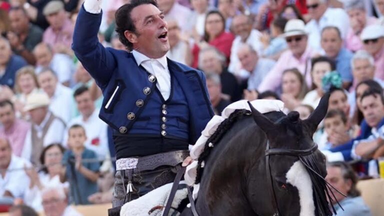 Bandolero, una nueva estrella del rejoneo de Andy Cartagena