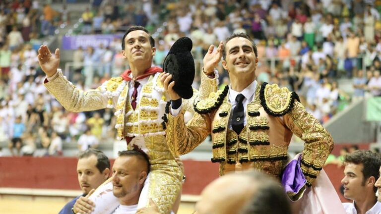 El cartel de rehileteros rinde al Coliseum