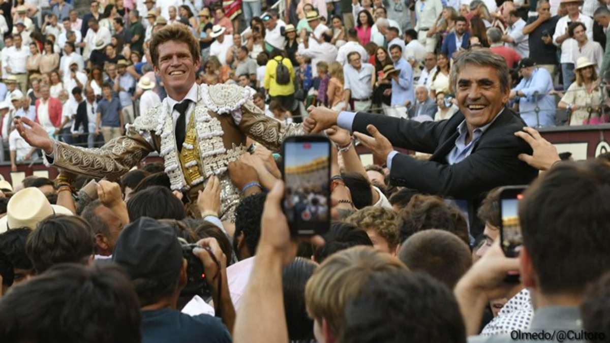 Puerta Grande de Borja Jiménez y Victorino