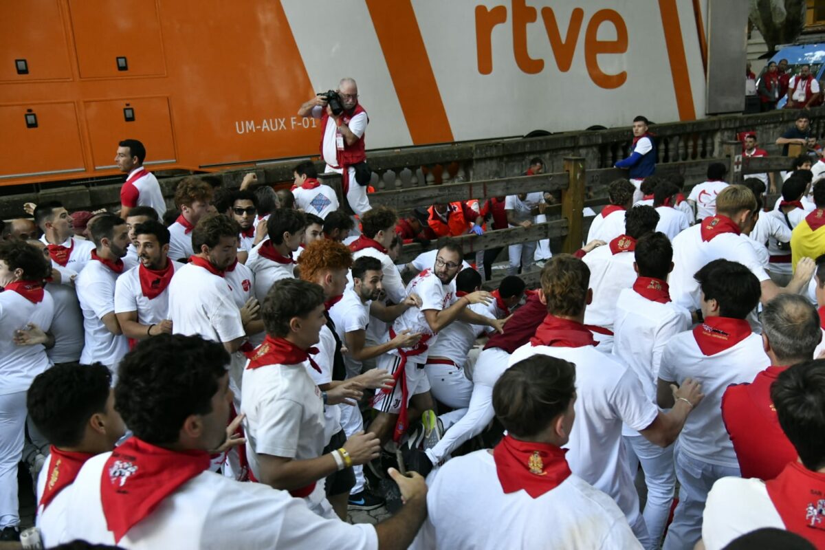 13 Encierro Cebada