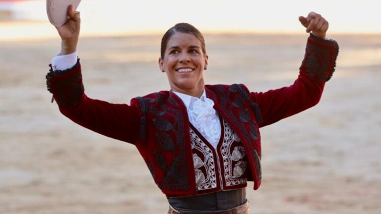 Lea Vicens y un buen debut sanferminero condicionado por el acero