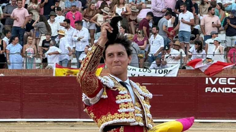 Roca Rey: otra tarde de entrega y firmeza en Teruel